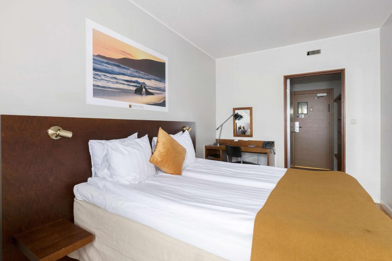 เบสต์ เวสเทิร์น พลาซา โฮเต็ล Hotel เอสคิสทูนา ภายนอก รูปภาพ