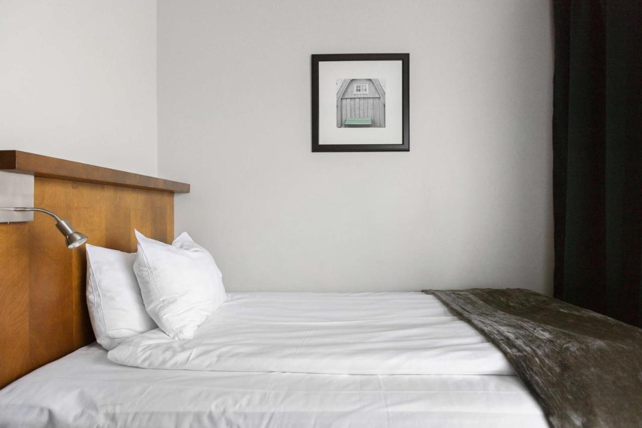 เบสต์ เวสเทิร์น พลาซา โฮเต็ล Hotel เอสคิสทูนา ภายนอก รูปภาพ